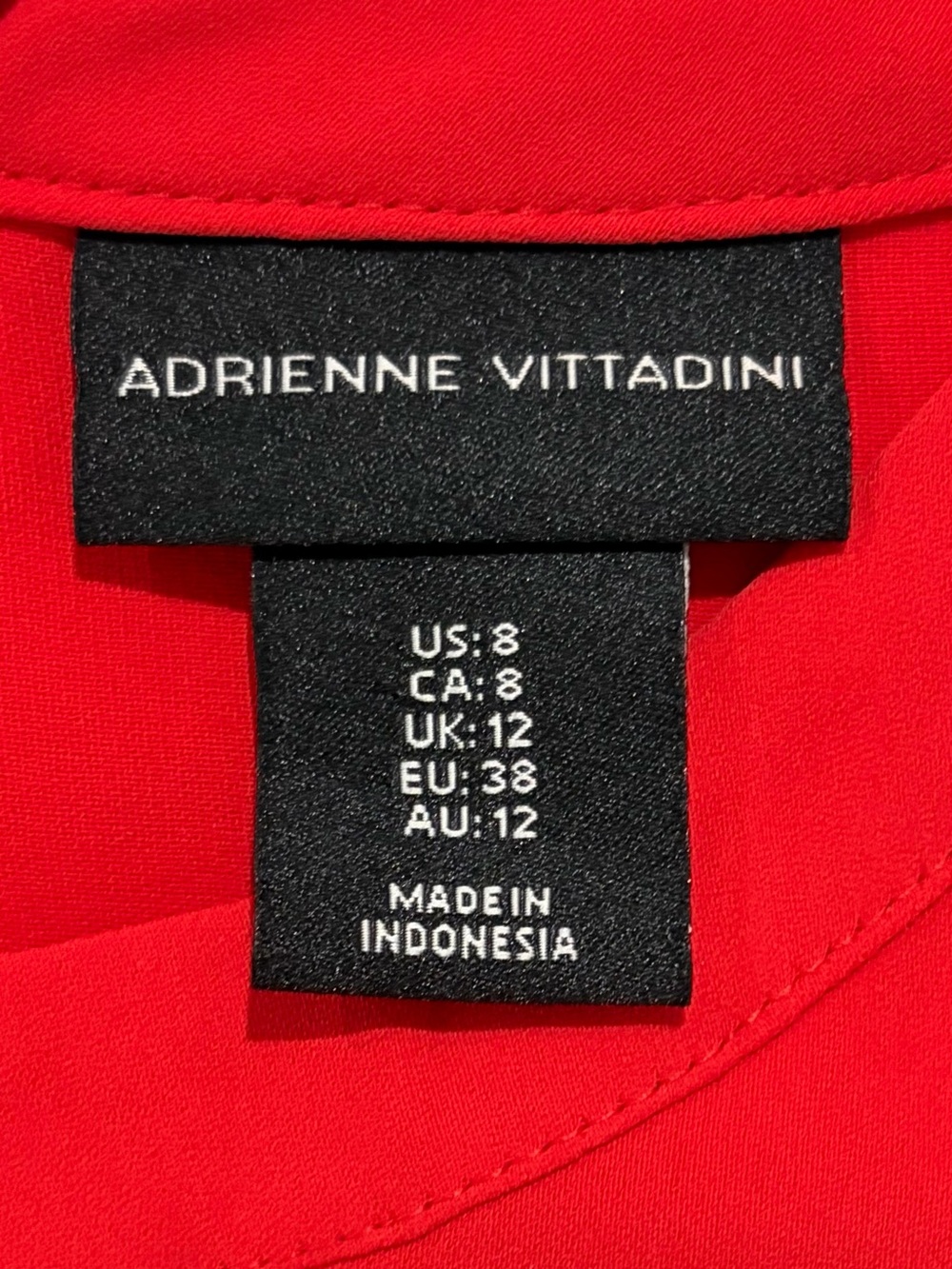 Adrienne Vittadini Colorblock Short Sleeve Shift Dress (8) - Picture 4 of 7